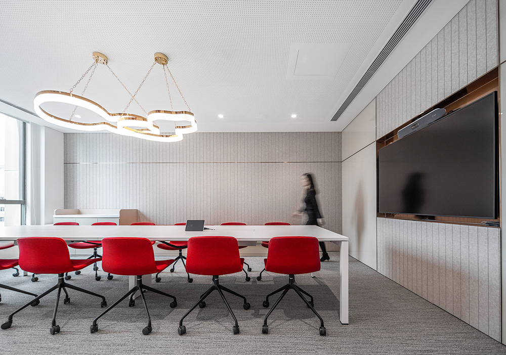 時尚輕奢風(fēng)500平珠寶公司辦公室裝修案例(圖6)