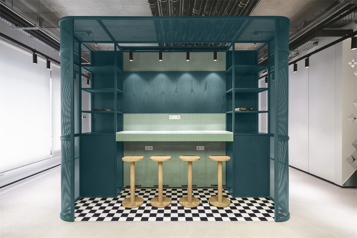 鄭州辦公室裝修推薦時(shí)尚靚麗化妝品公司辦公設(shè)計(jì)(圖7)