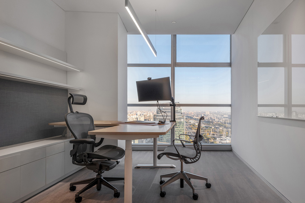 1800平開闊明亮的金融公司辦公室裝修設(shè)計(jì)方案(圖4)