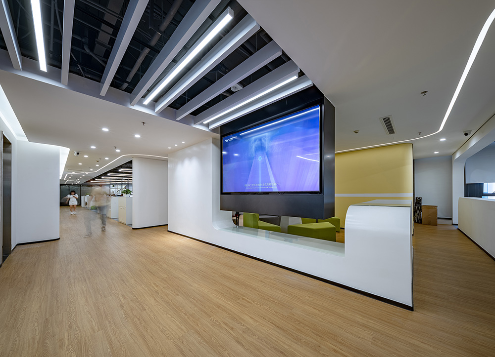 3000平萬興科技互聯(lián)網(wǎng)公司辦公室裝修設(shè)計方案(圖1)