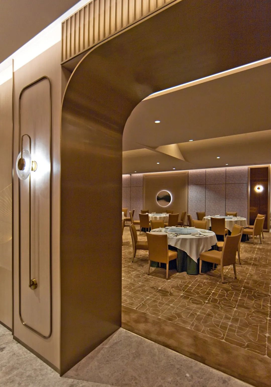 福臨門(mén)輕奢風(fēng)粵菜中餐廳裝修設(shè)計(jì)方案(圖3)