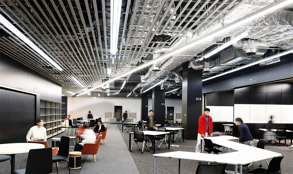 大型制作企業(yè)研發(fā)中心辦公樓裝修設(shè)計方案(圖8)