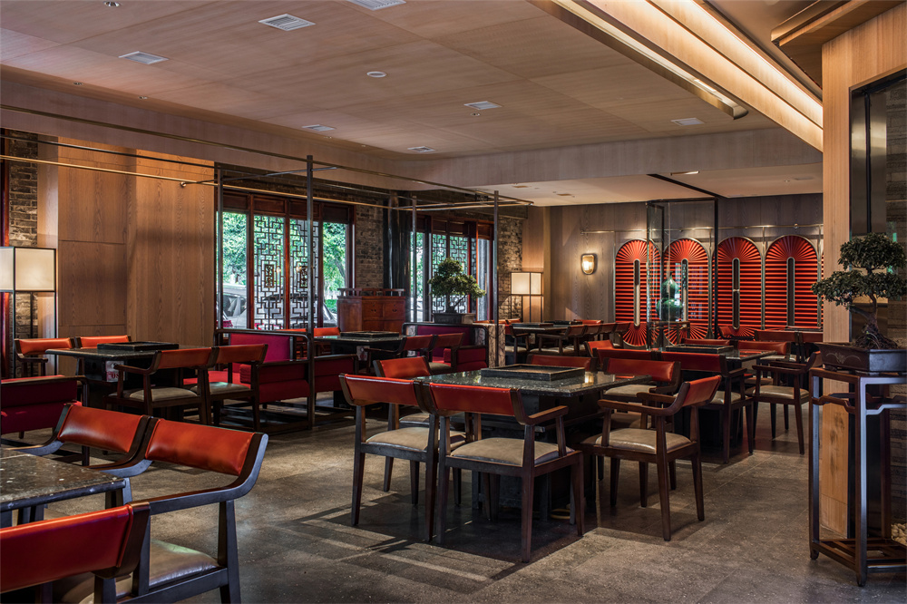 層高不高的重慶老火鍋店經(jīng)典翻新改造設計方案(圖8)