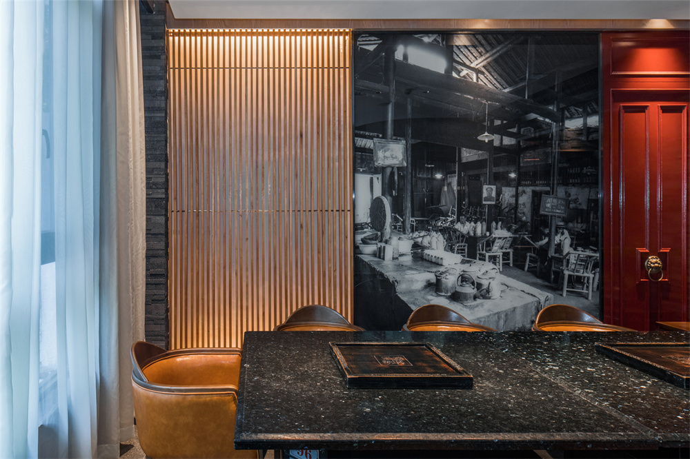 層高不高的重慶老火鍋店經(jīng)典翻新改造設計方案(圖10)