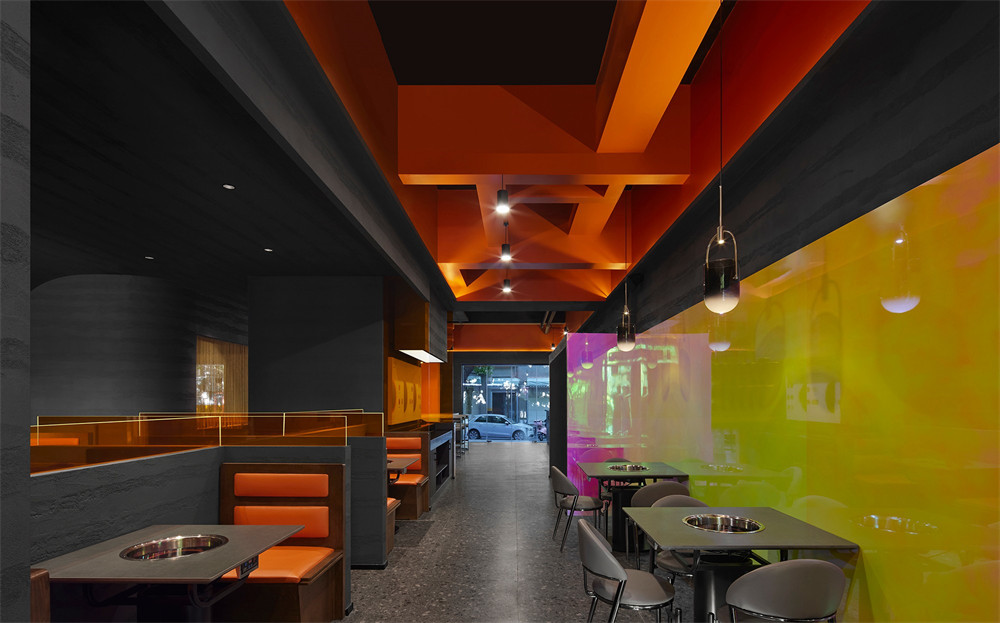 鄭州金博大推薦廣濟(jì)潮牛地道潮汕火鍋店裝修設(shè)計(jì)(圖5)