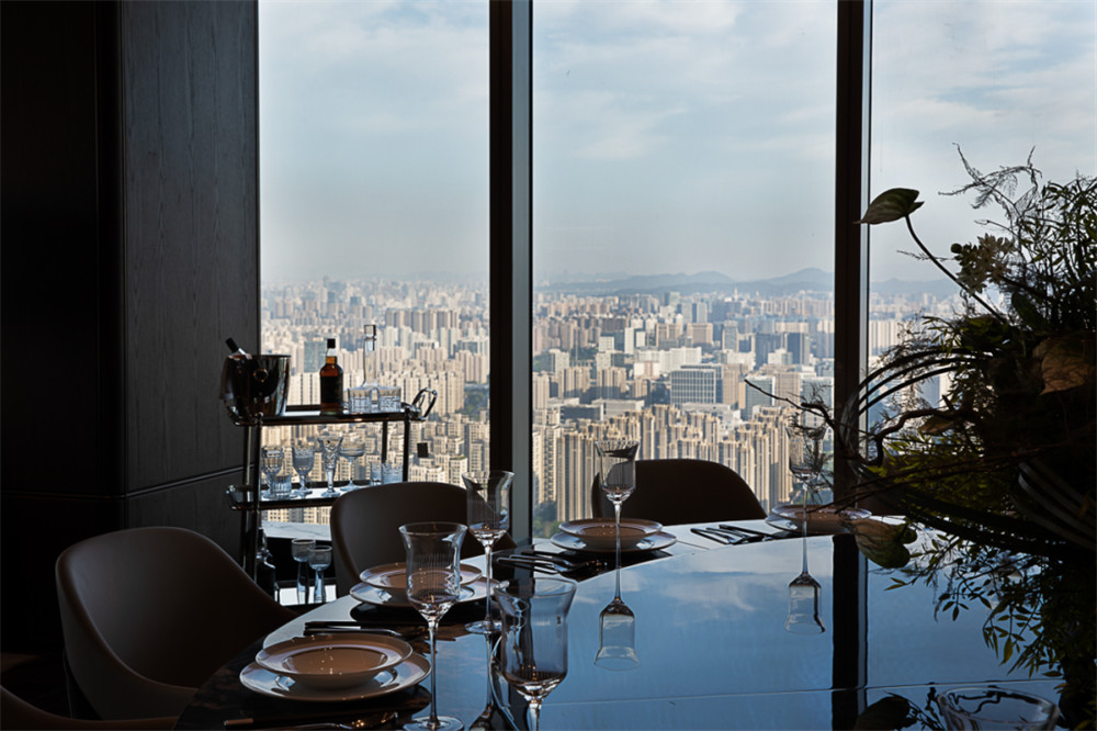 高端企業(yè)總部總裁辦公室&會所裝修設(shè)計(jì)方案(圖10)