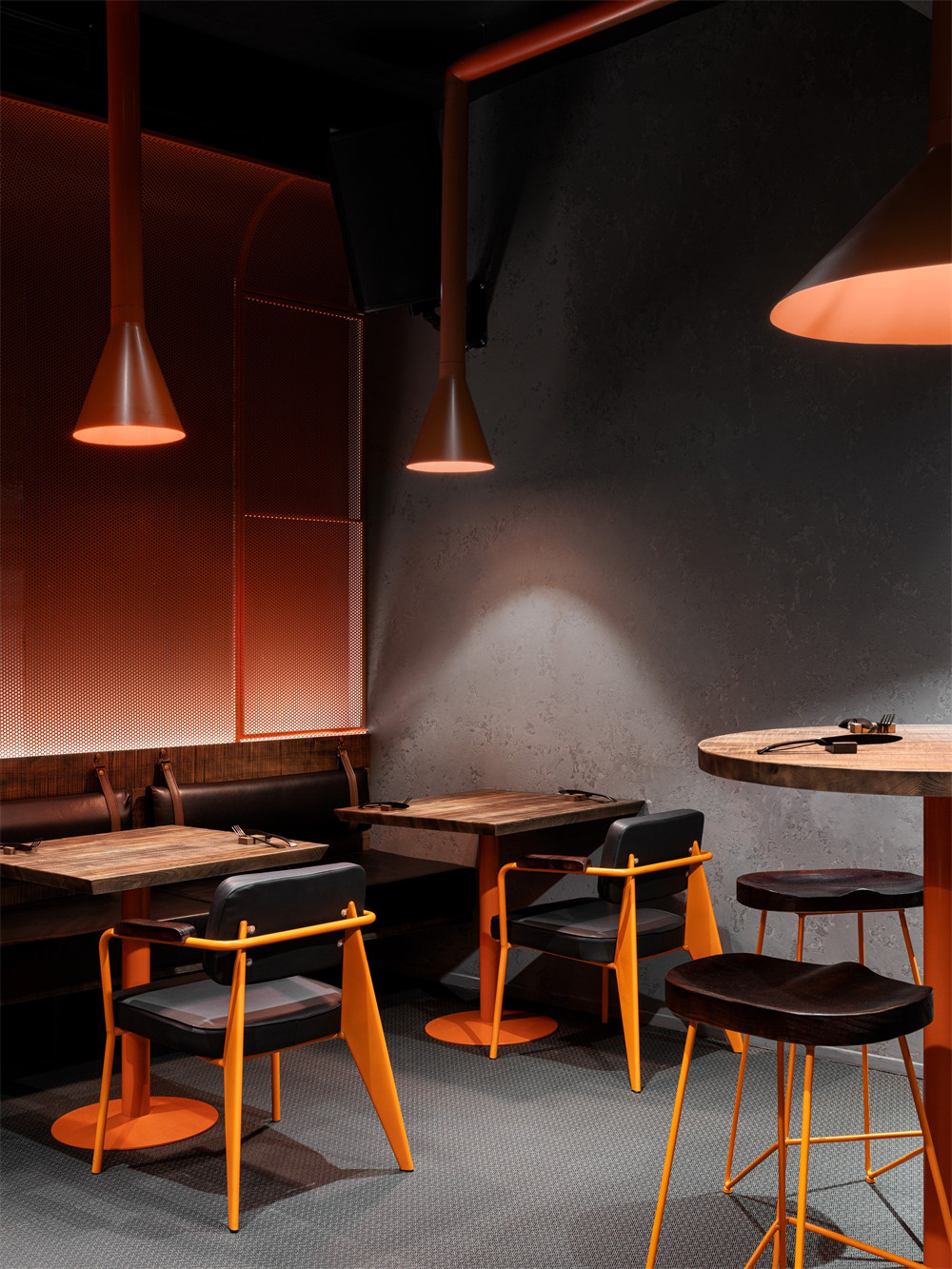 金屬工業(yè)風(fēng)牛肉投幣燒烤店裝修設(shè)計方案(圖2)