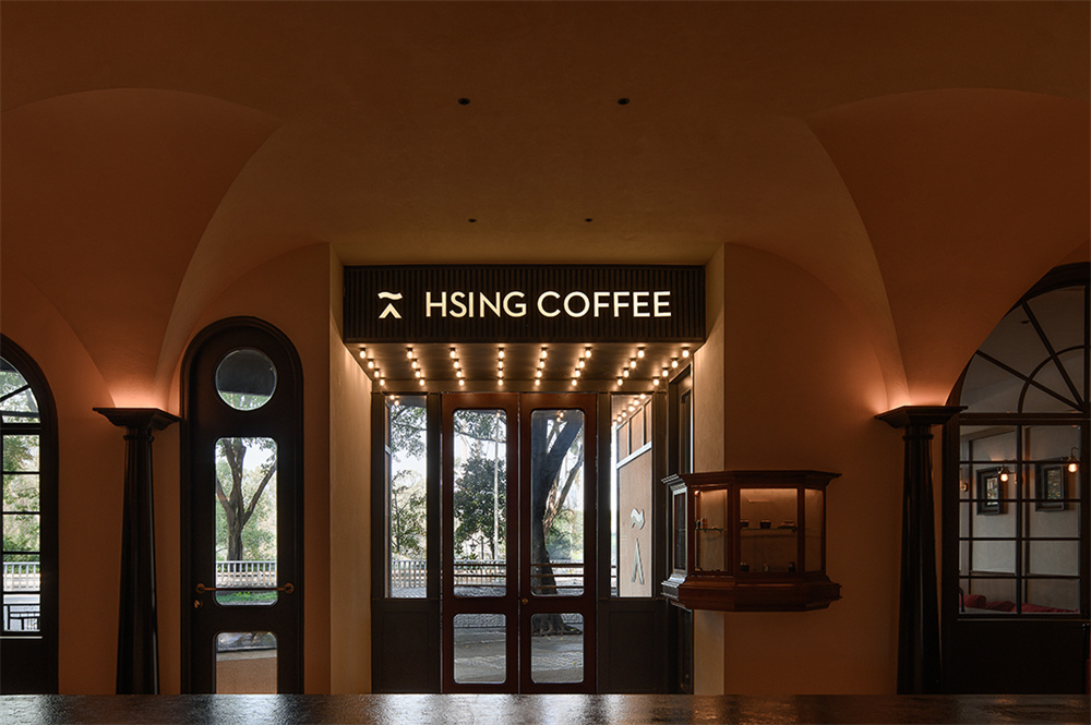 鄭州金博大分享積興里連鎖咖啡廳裝修設(shè)計(jì)(圖2)