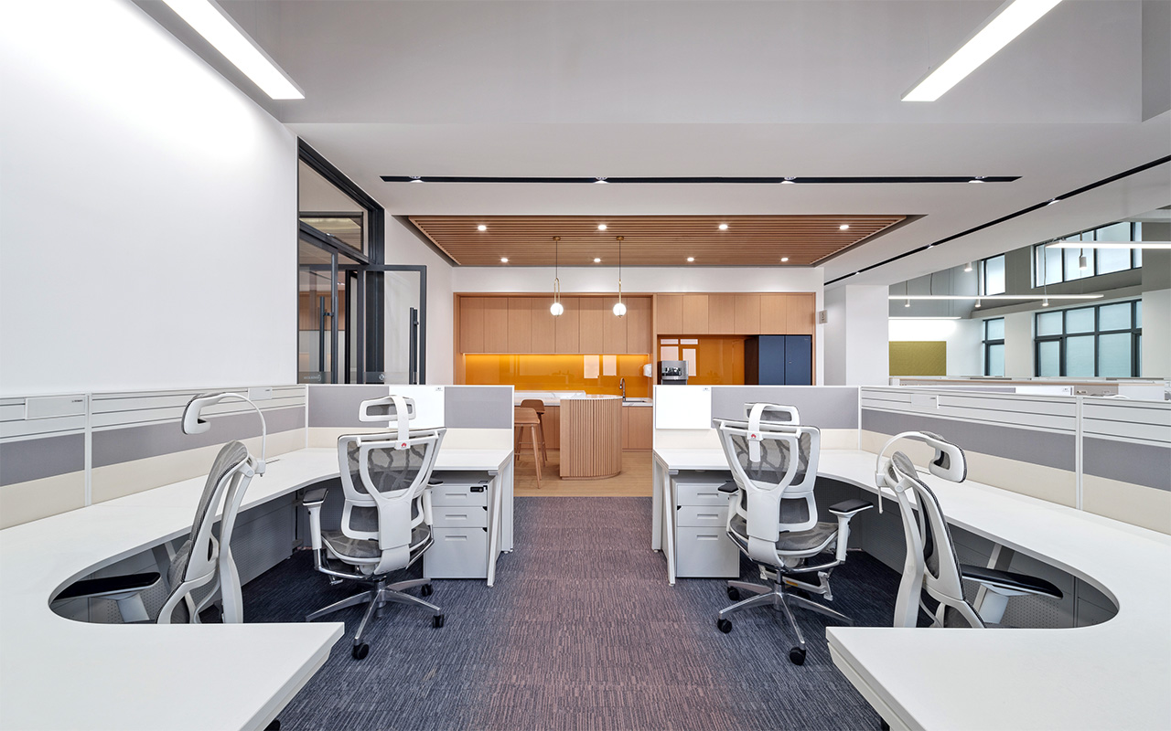 鄭州金博大推薦華為海思東升科技園辦公室裝修設(shè)計(圖5)