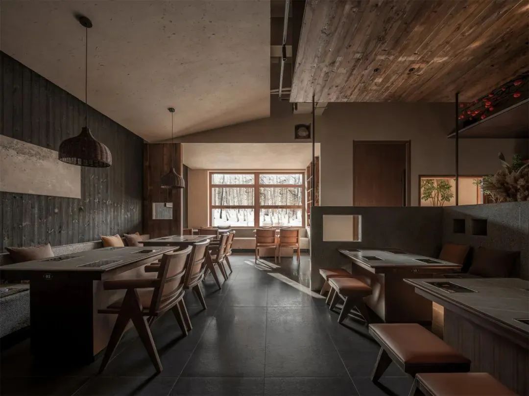 質(zhì)樸自然  暖場(chǎng)肥?；疱伒暄b修設(shè)計(jì)方案(圖3)