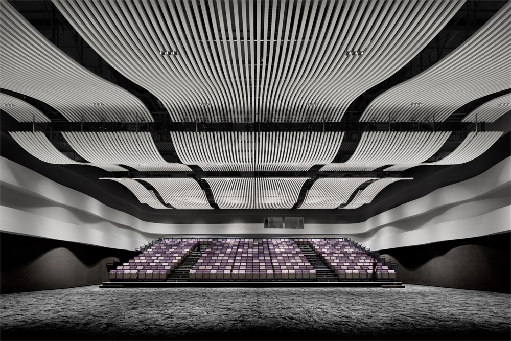 現代簡約時尚科技園區(qū)辦公樓裝修設計案例(圖9)