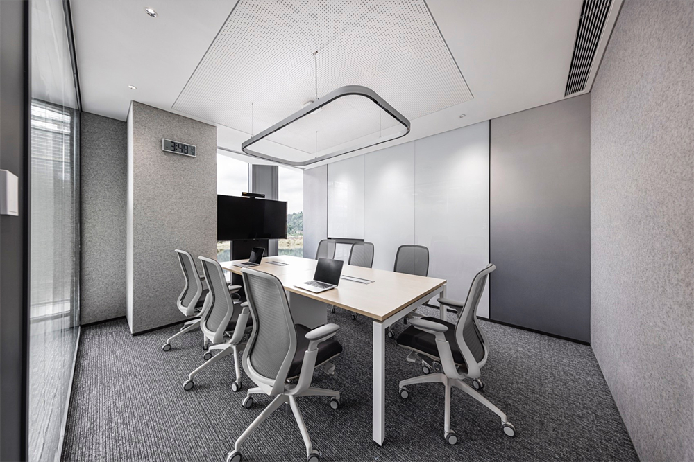 現代簡約時尚科技園區(qū)辦公樓裝修設計案例(圖16)