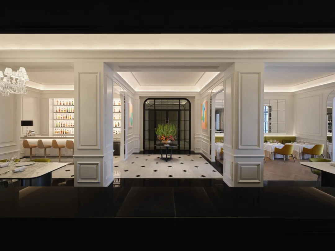 法式美學(xué)浪漫優(yōu)雅 LAtelier 18法餐廳裝修設(shè)計(jì)(圖1) 法式美學(xué)浪漫優(yōu)雅 LAtelier 18法餐廳裝修設(shè)計(jì)(圖1)