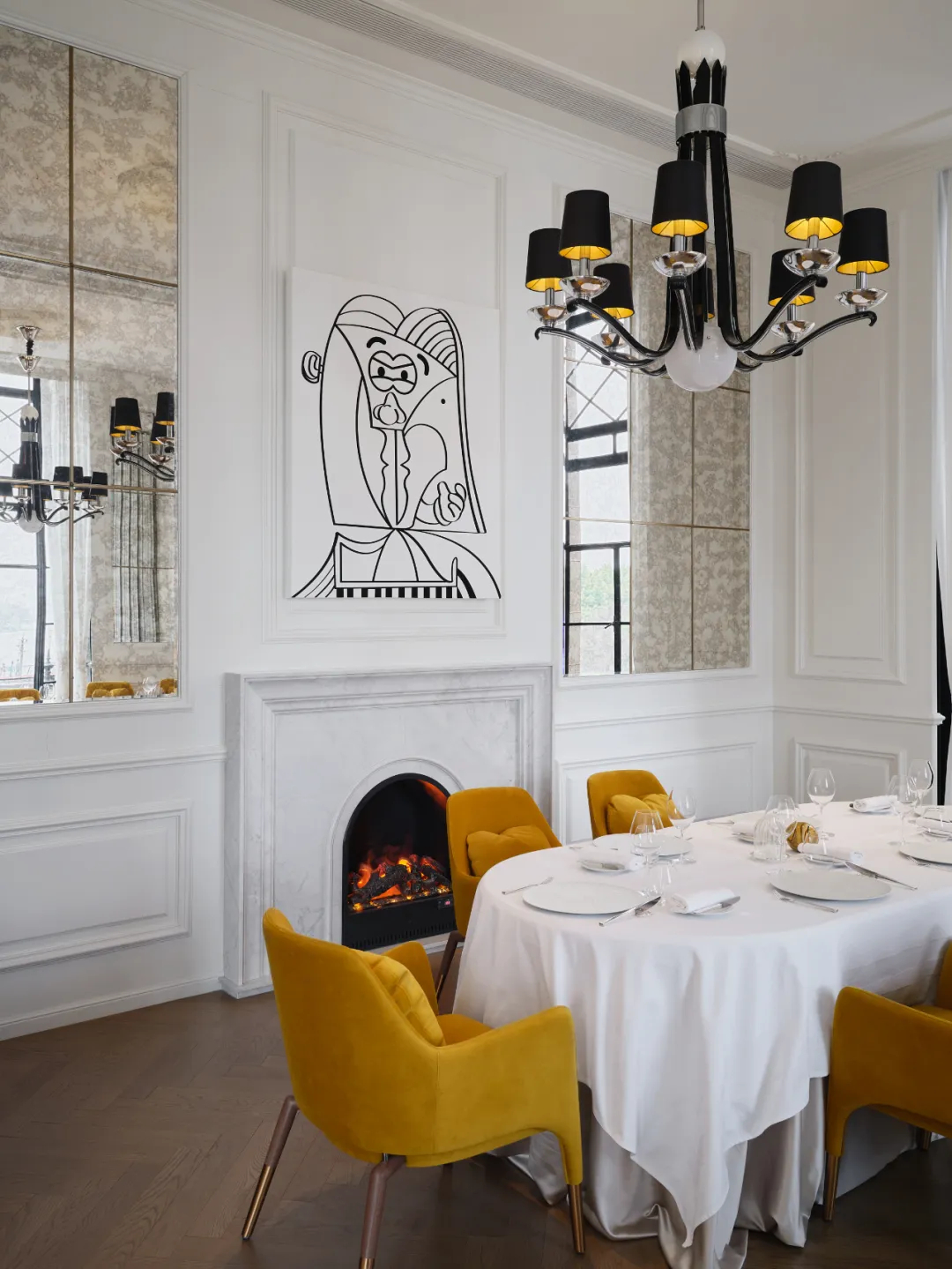 法式美學(xué)浪漫優(yōu)雅 LAtelier 18法餐廳裝修設(shè)計(jì)(圖8) 法式美學(xué)浪漫優(yōu)雅 LAtelier 18法餐廳裝修設(shè)計(jì)(圖8)