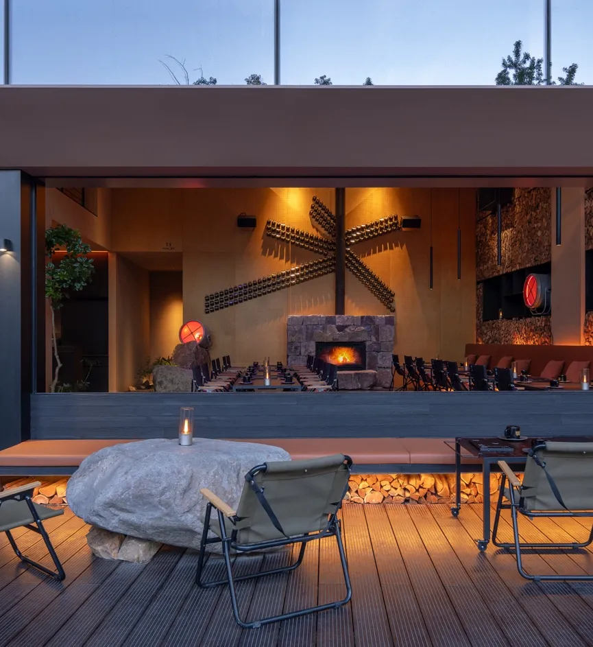 鄭州金博大推薦篝火旁·露營風(fēng)燒烤店裝修設(shè)計方案(圖4)