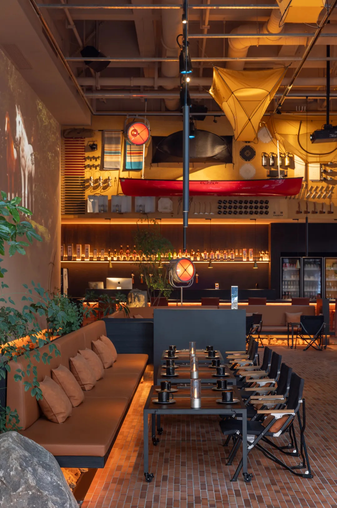 鄭州金博大推薦篝火旁·露營風(fēng)燒烤店裝修設(shè)計方案(圖10)