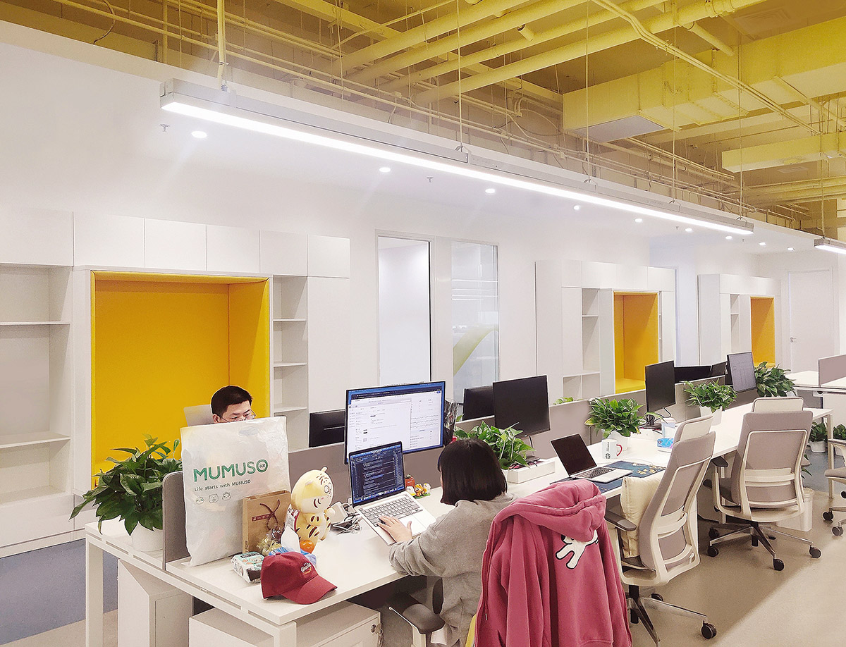 科技風(fēng)與工業(yè)風(fēng)  腦動極光醫(yī)療科技公司辦公室裝修設(shè)計(圖8)