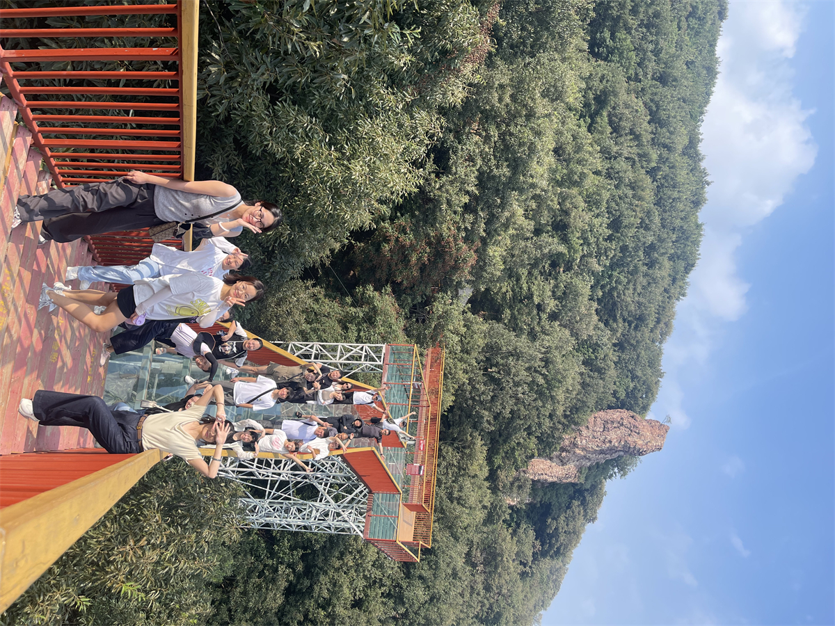 團(tuán)建|同心同行  金博大裝飾集團(tuán)秋日團(tuán)建登封摘星樓(圖4)