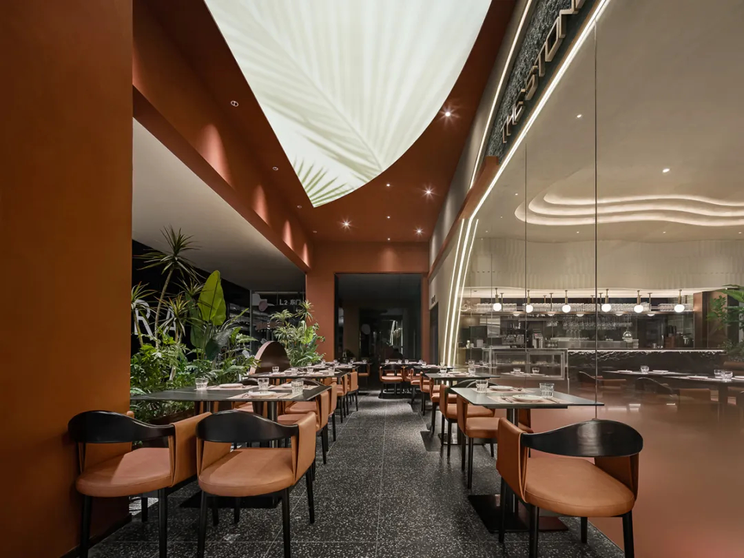 沙漠綠洲  御牛紀(jì)特色牛排西餐廳裝修設(shè)計案例(圖9)