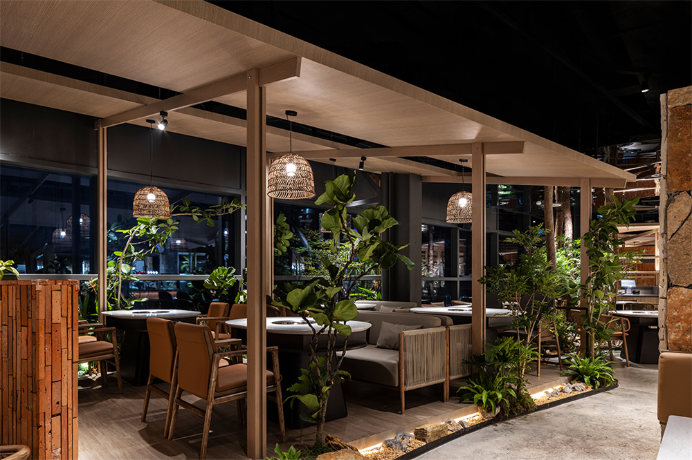 迷霧森林場景   翠焱成都火鍋店裝修設(shè)計(jì)方案(圖8)