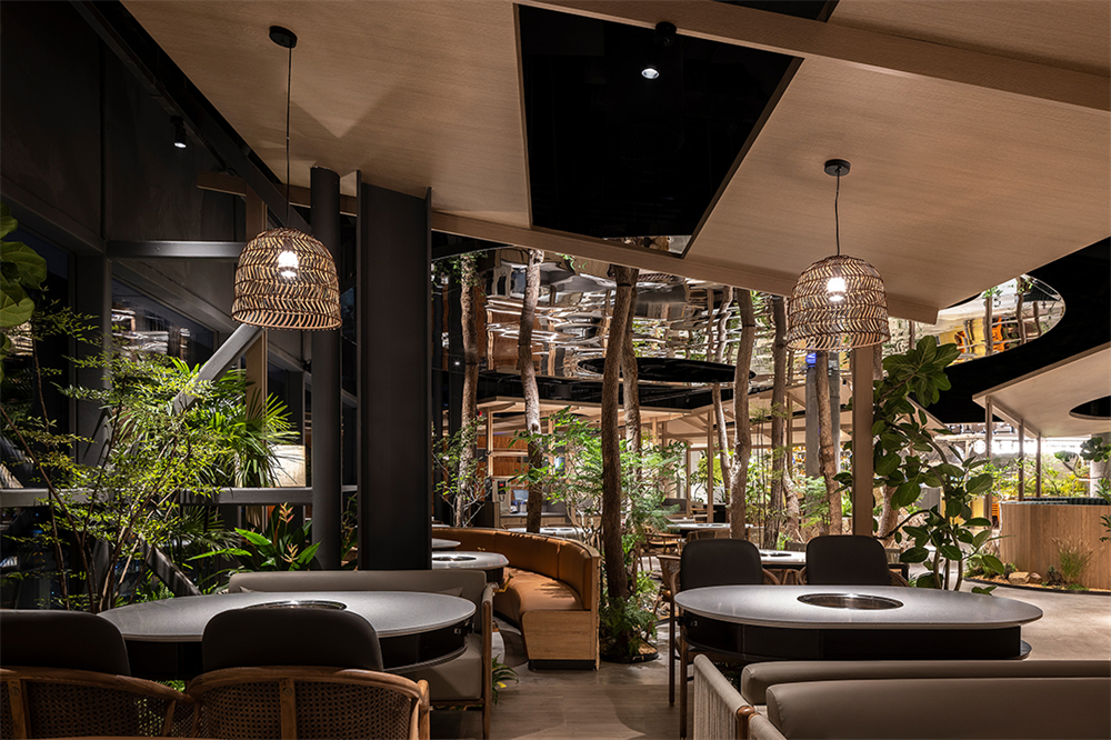 迷霧森林場景   翠焱成都火鍋店裝修設(shè)計(jì)方案(圖9)