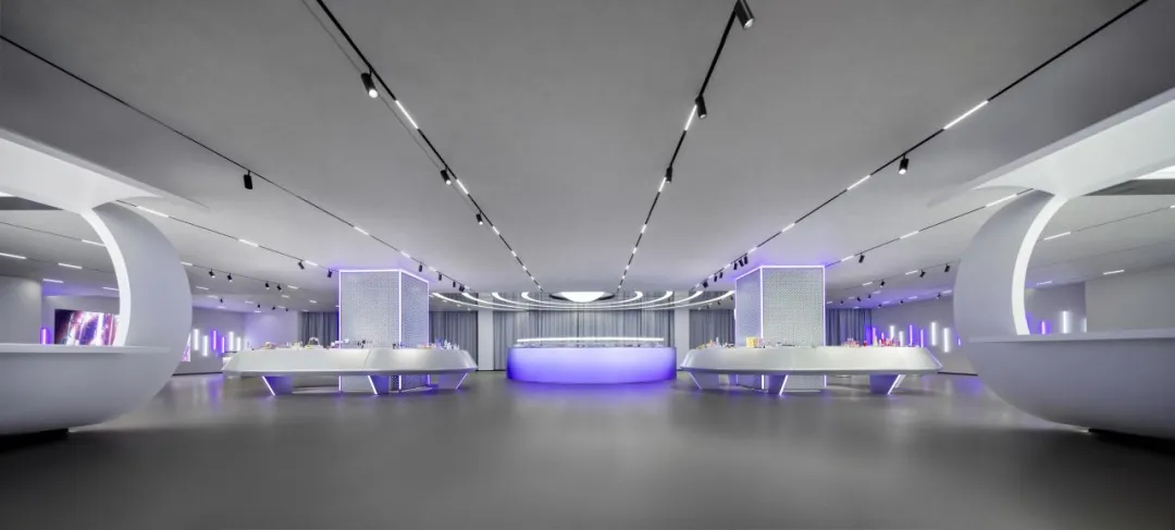 安特未來靈感艙化妝品企業(yè)展廳裝修設(shè)計(圖6)