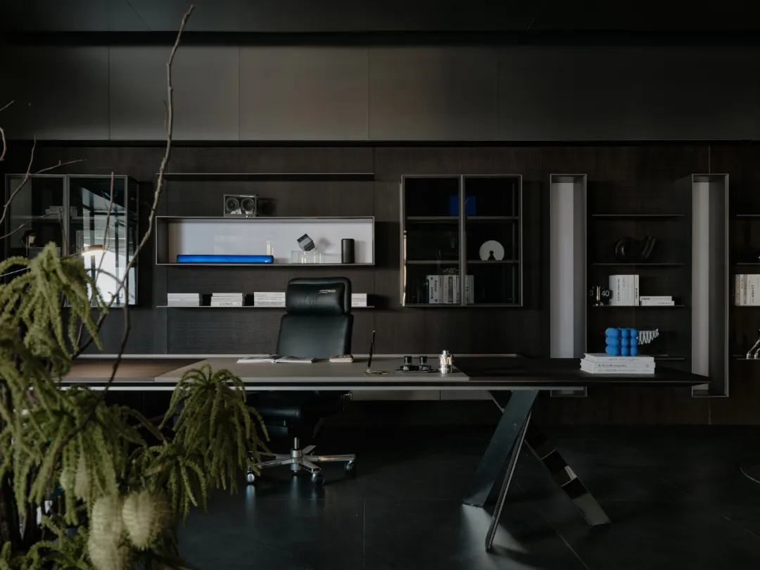 500平辦公家具企業(yè)展廳兼企業(yè)接待會(huì)所裝修設(shè)計(jì)(圖5)