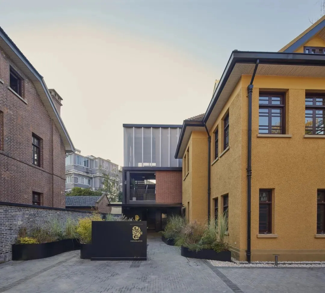 鄭州金博大推薦蔥蘢和牛小火鍋餐廳裝修設(shè)計(jì)(圖1)