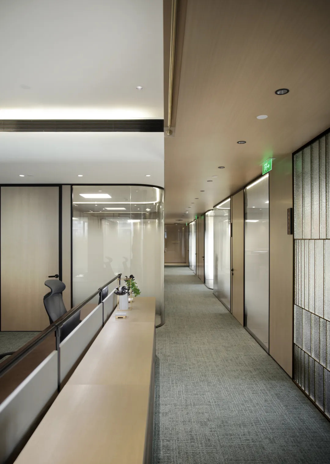 1200平現(xiàn)代東方珠光律師事務所裝修設計(圖11)