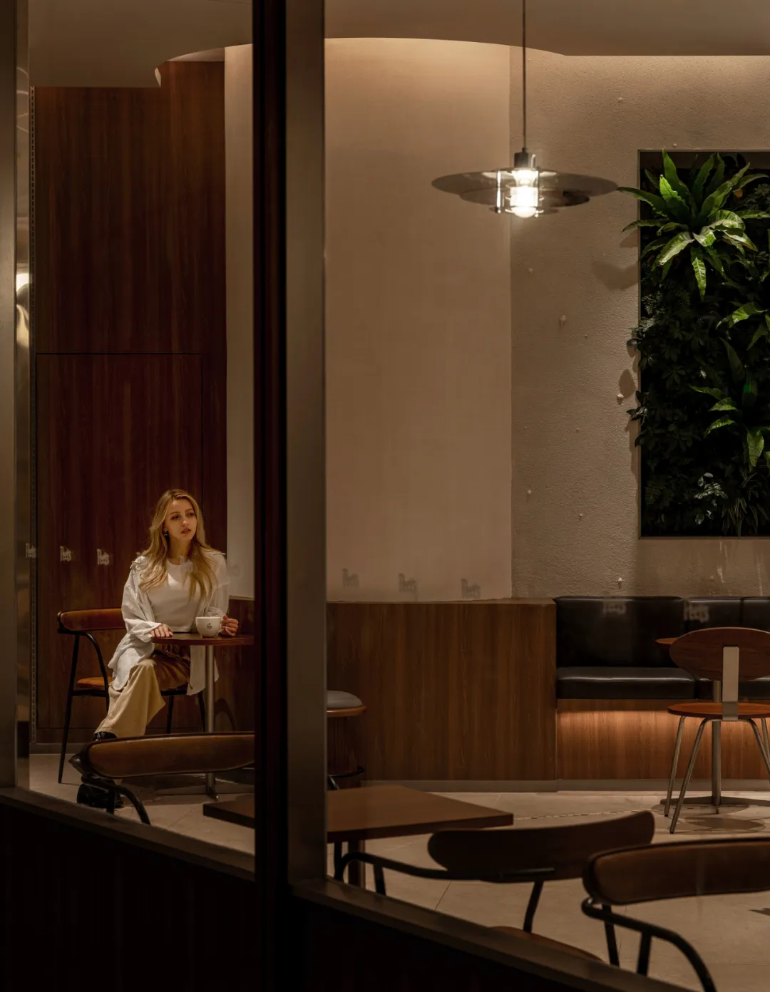 海港文化復(fù)古風(fēng)情  Peets皮爺咖啡店裝修設(shè)計(jì)(圖9)