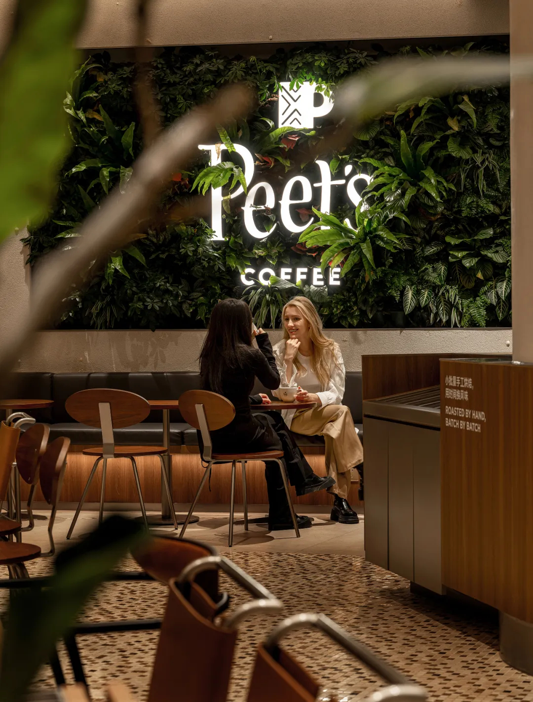 海港文化復(fù)古風(fēng)情  Peets皮爺咖啡店裝修設(shè)計(jì)(圖11)